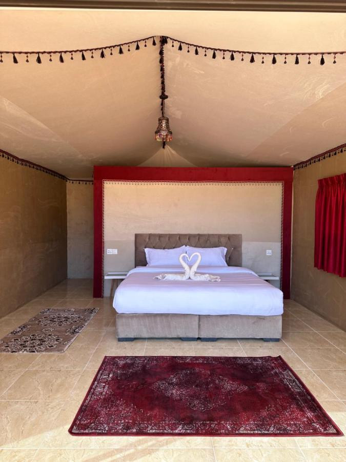 Wadi Rum Mirror Camp Extérieur photo