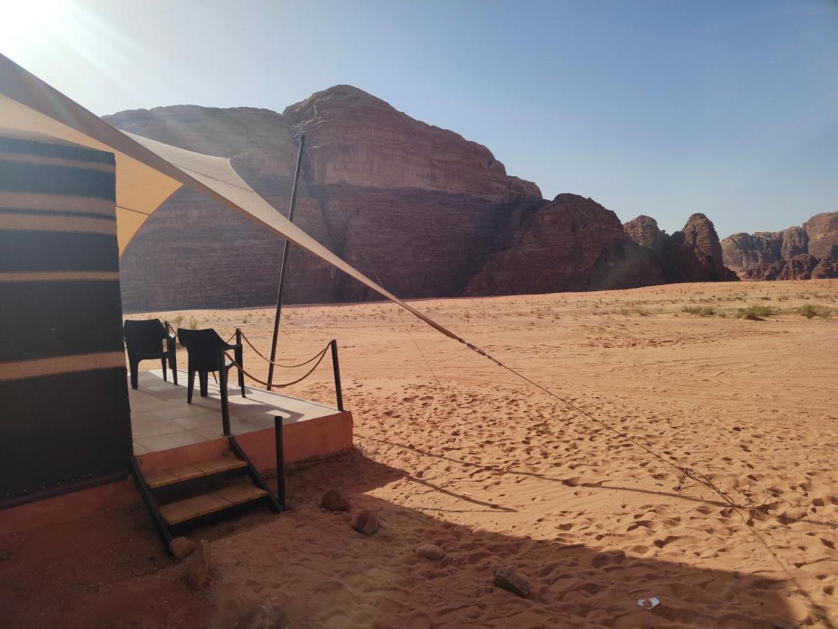 Wadi Rum Mirror Camp Extérieur photo
