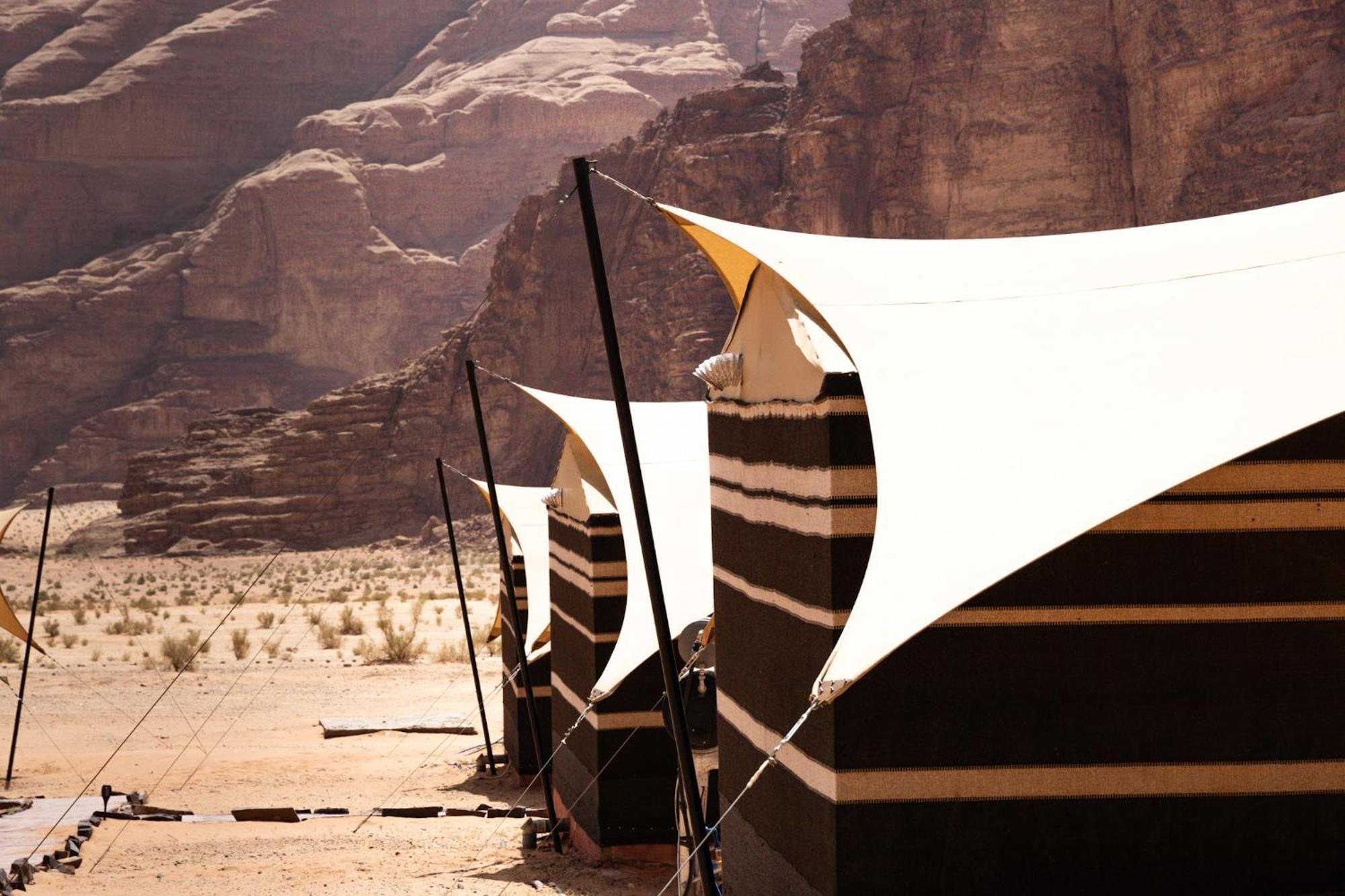 Wadi Rum Mirror Camp Extérieur photo